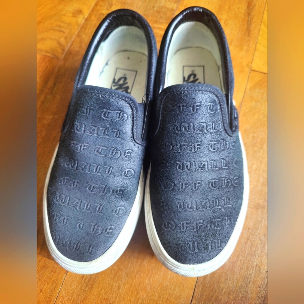 Vans platform slip ons in embossed black suede Woman US size 6.5
